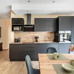 Dream Lll Apartment Rom